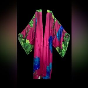 New Beautiful Kimono Duster, one size fits most